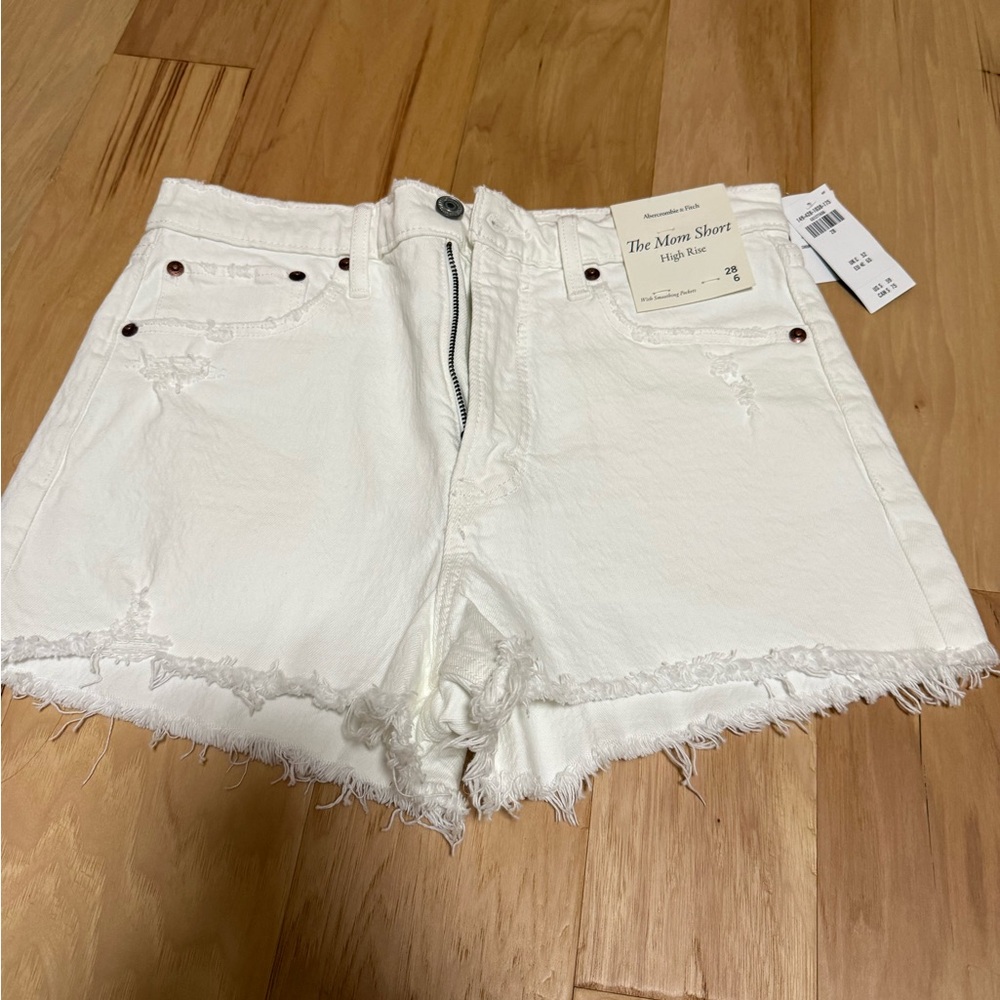 Abercrombie & Fitch Mom High Rise Jean Shorts white 28/6